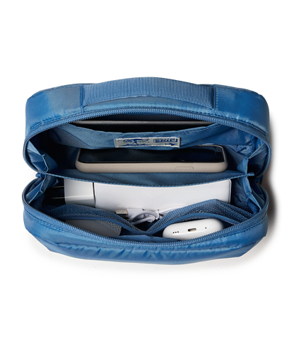Good Latitude Tech Organizer